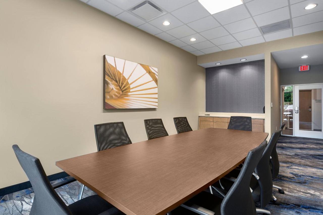 | Fairfield by Marriott Inn & Suites Statesville