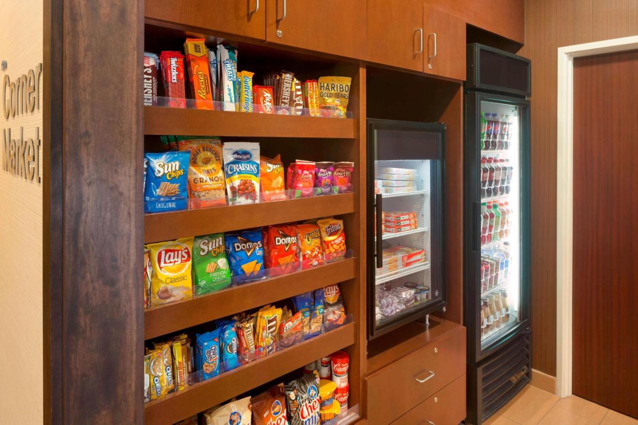 | Fairfield Inn & Suites by Marriott Dayton South