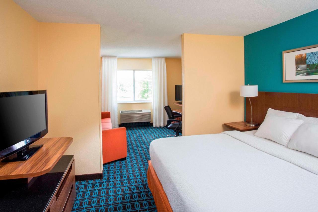 | Fairfield Inn & Suites by Marriott Dayton South