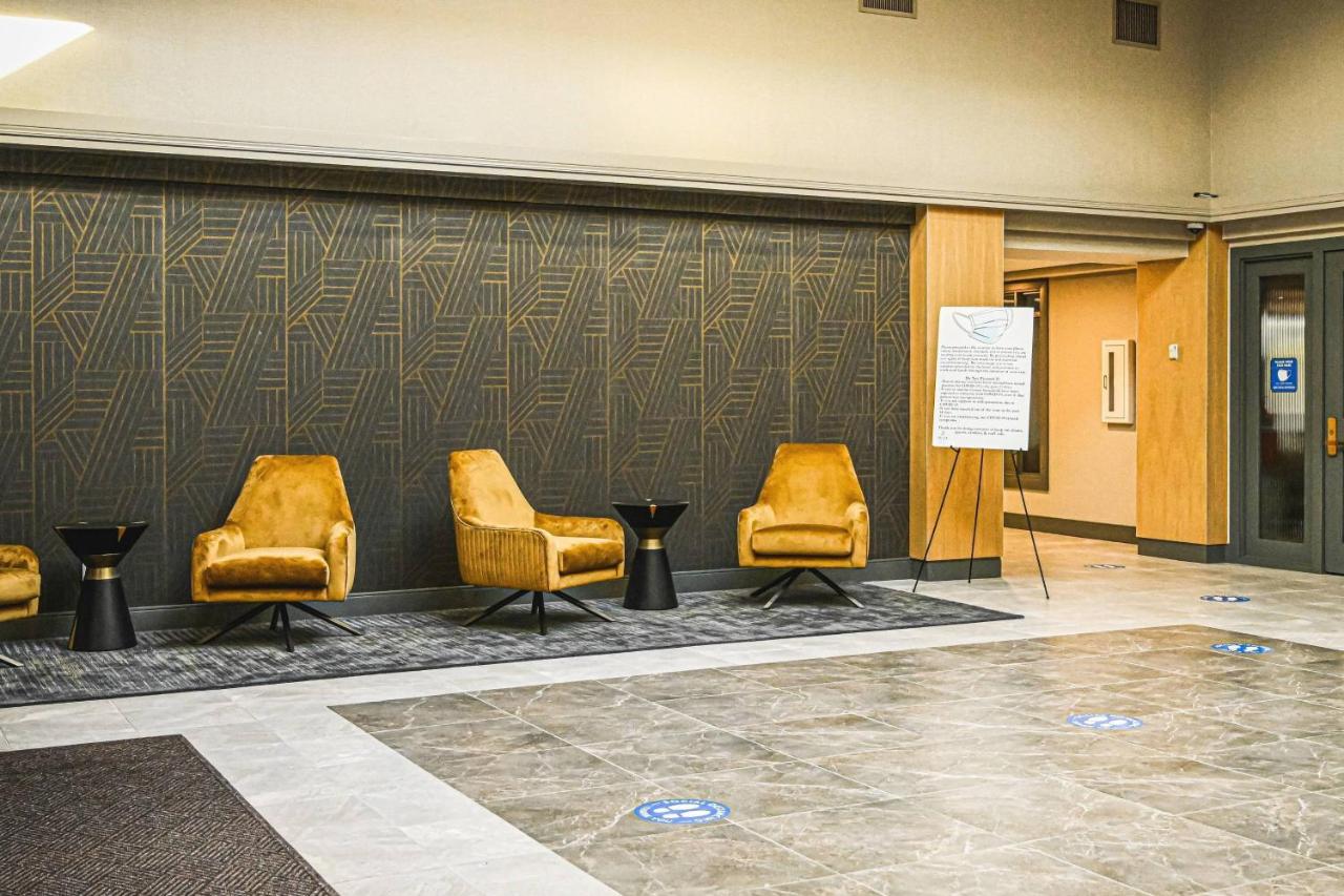 | Delta Hotels by Marriott Cincinnati Sharonville