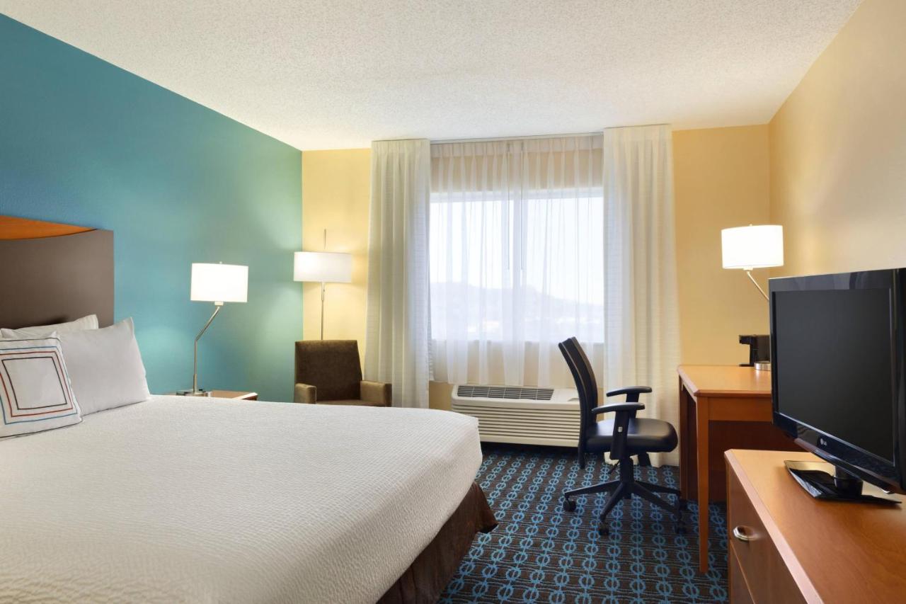 | Fairfield Inn & Suites Colorado Springs Air Force Academy