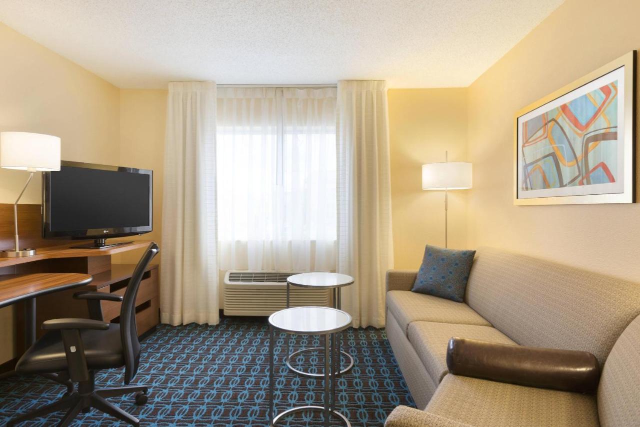 | Fairfield Inn & Suites Colorado Springs Air Force Academy