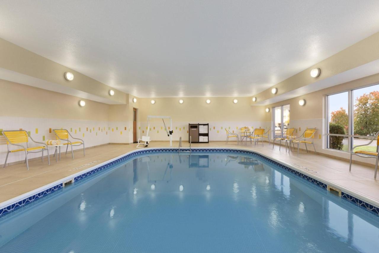 | Fairfield Inn & Suites Colorado Springs Air Force Academy