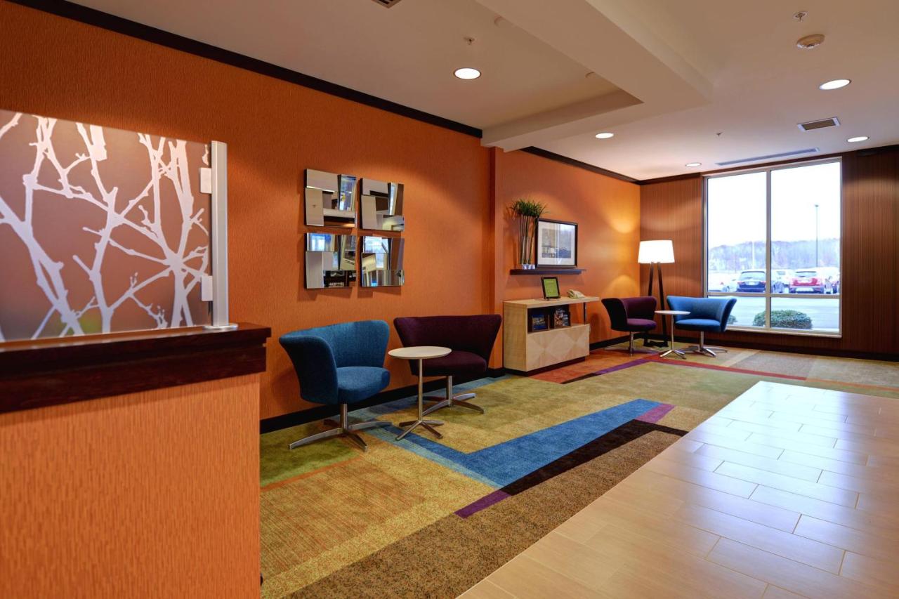 | Fairfield Inn & Suites by Marriott Wausau