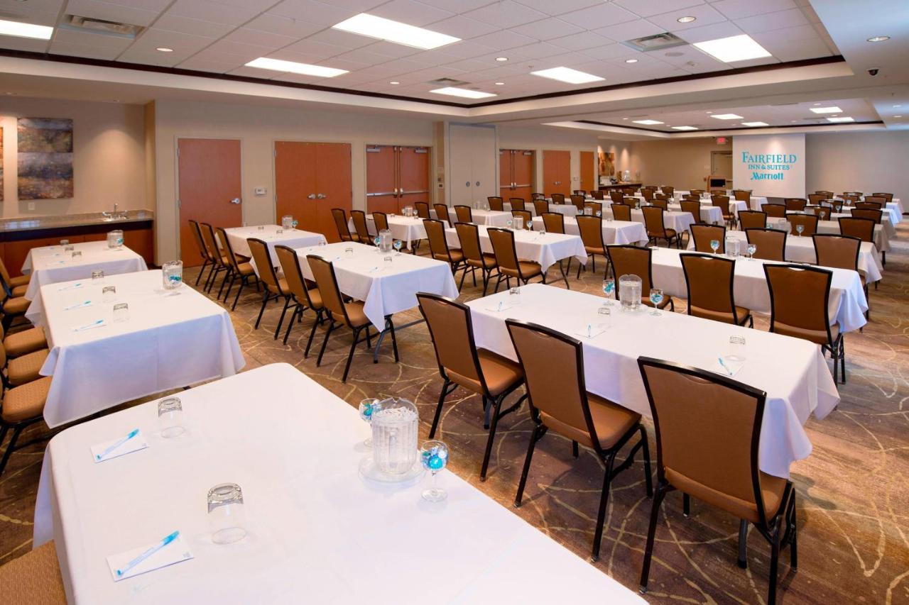 | Fairfield Inn & Suites by Marriott Wausau