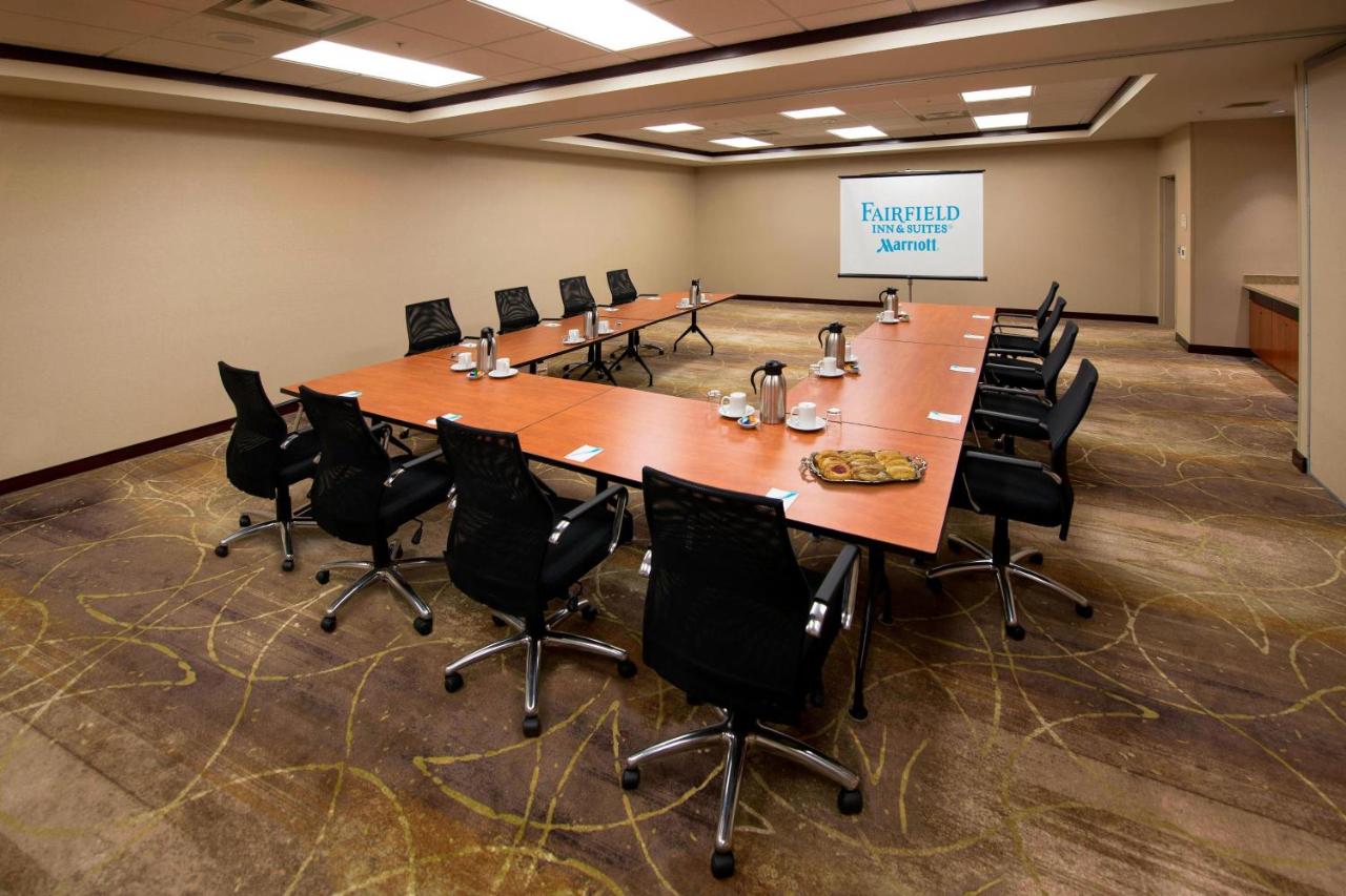 | Fairfield Inn & Suites by Marriott Wausau