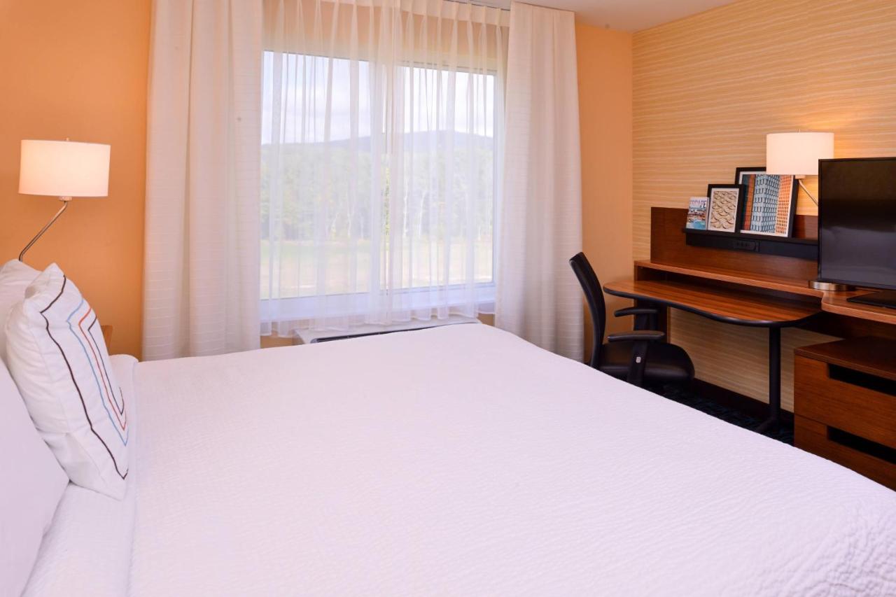 | Fairfield Inn & Suites by Marriott Plymouth White Mountains