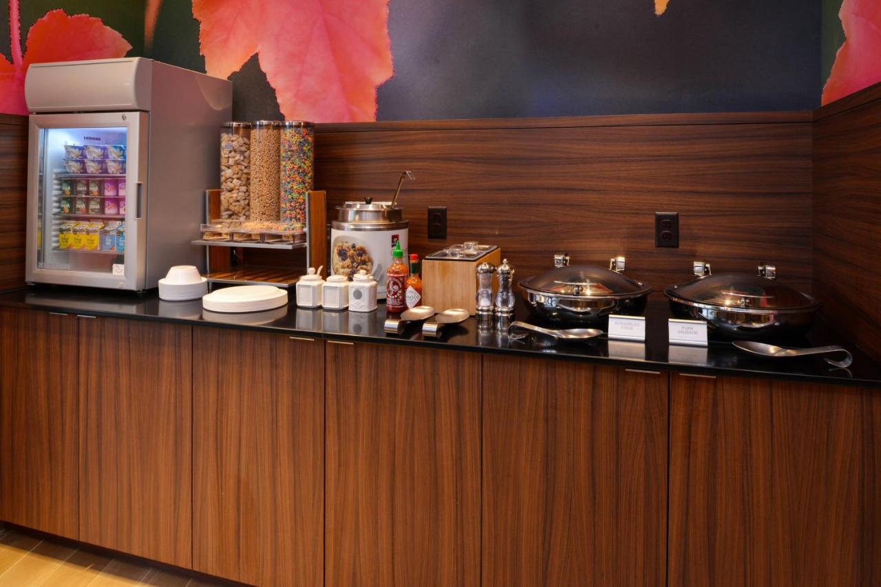 | Fairfield Inn & Suites by Marriott Plymouth White Mountains