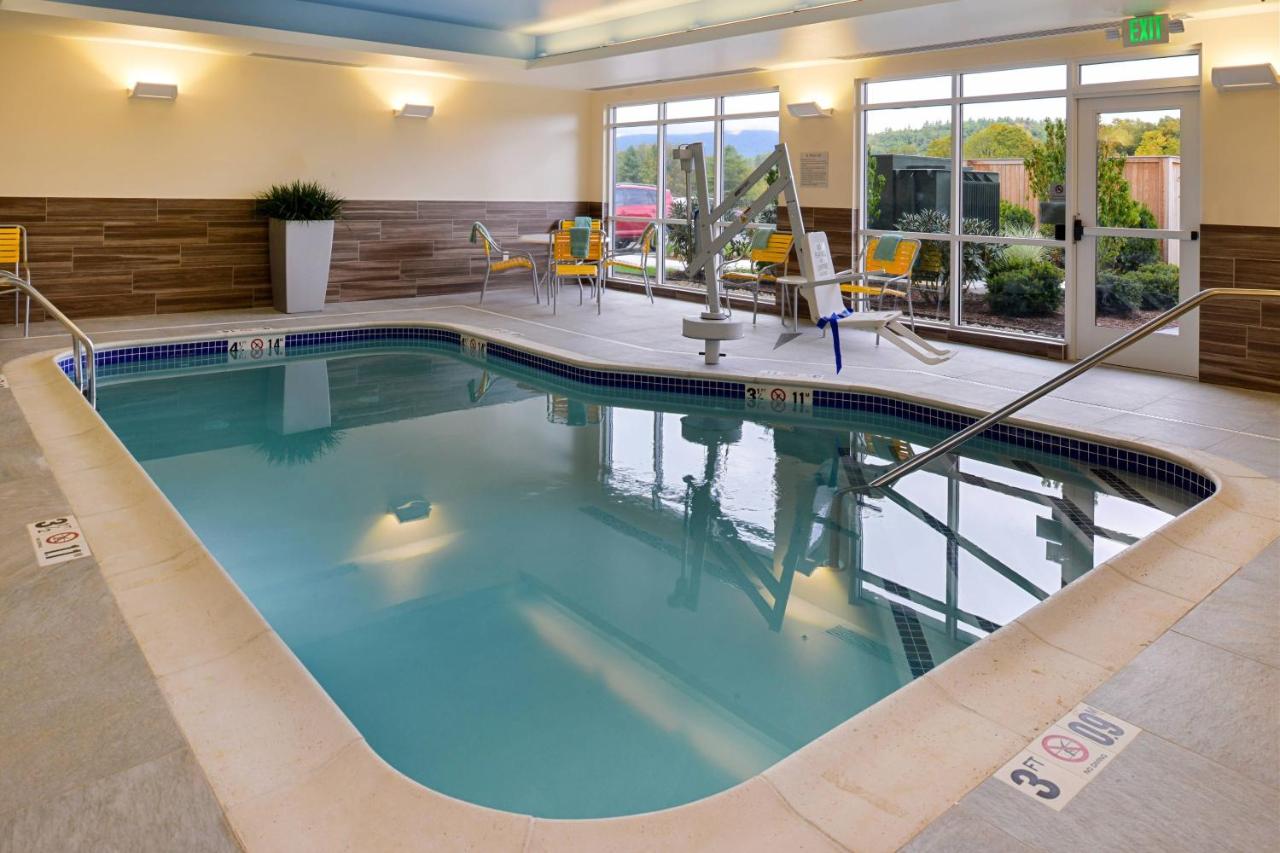 | Fairfield Inn & Suites by Marriott Plymouth White Mountains