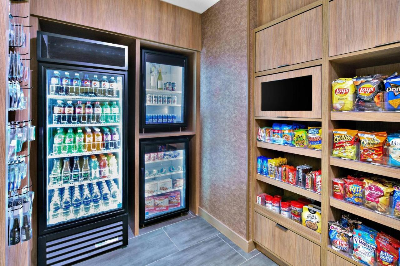 | Fairfield Inn & Suites Columbus New Albany