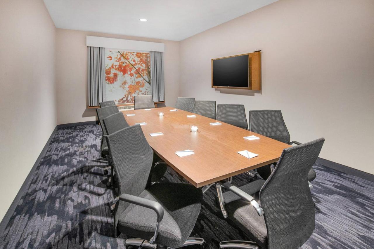 | Fairfield Inn & Suites Columbus New Albany