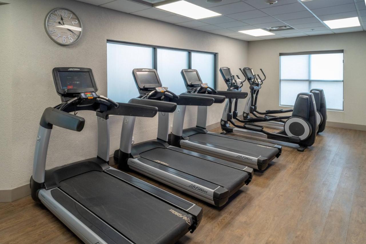 | Delta Hotels Huntington Downtown