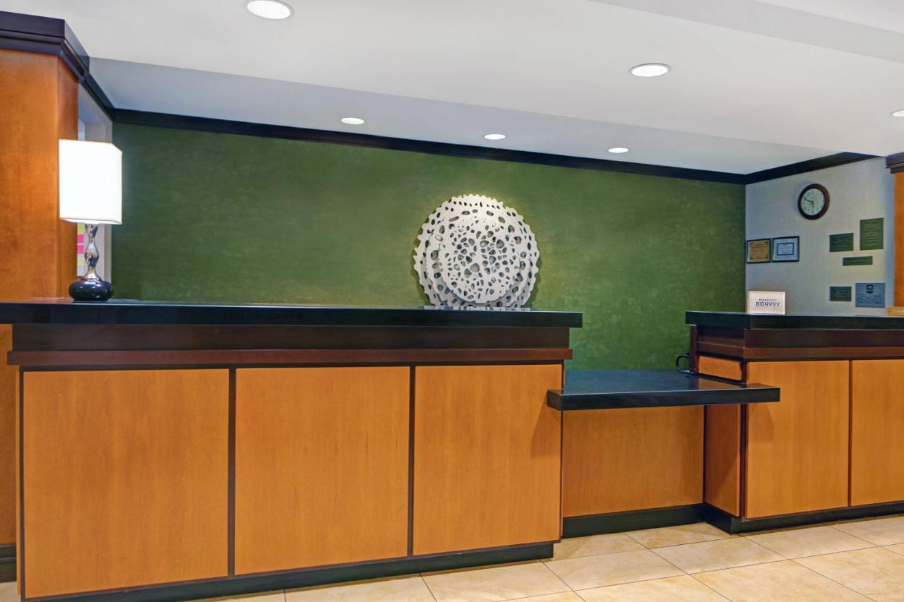 | Fairfield Inn and Suites Carlsbad