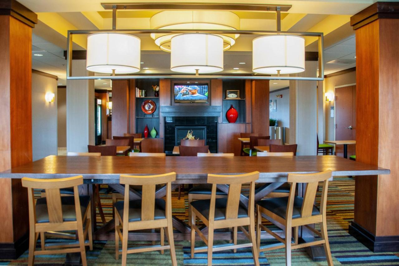 | Fairfield Inn & Suites Colorado Springs N./Air Force Academy