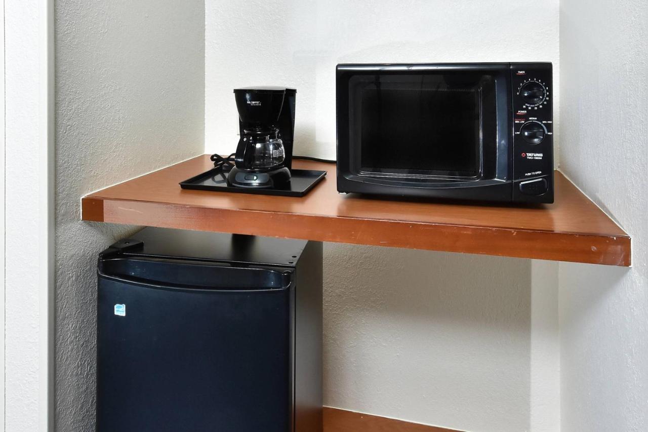| Fairfield by Marriott Inn & Suites Richmond Innsbrook