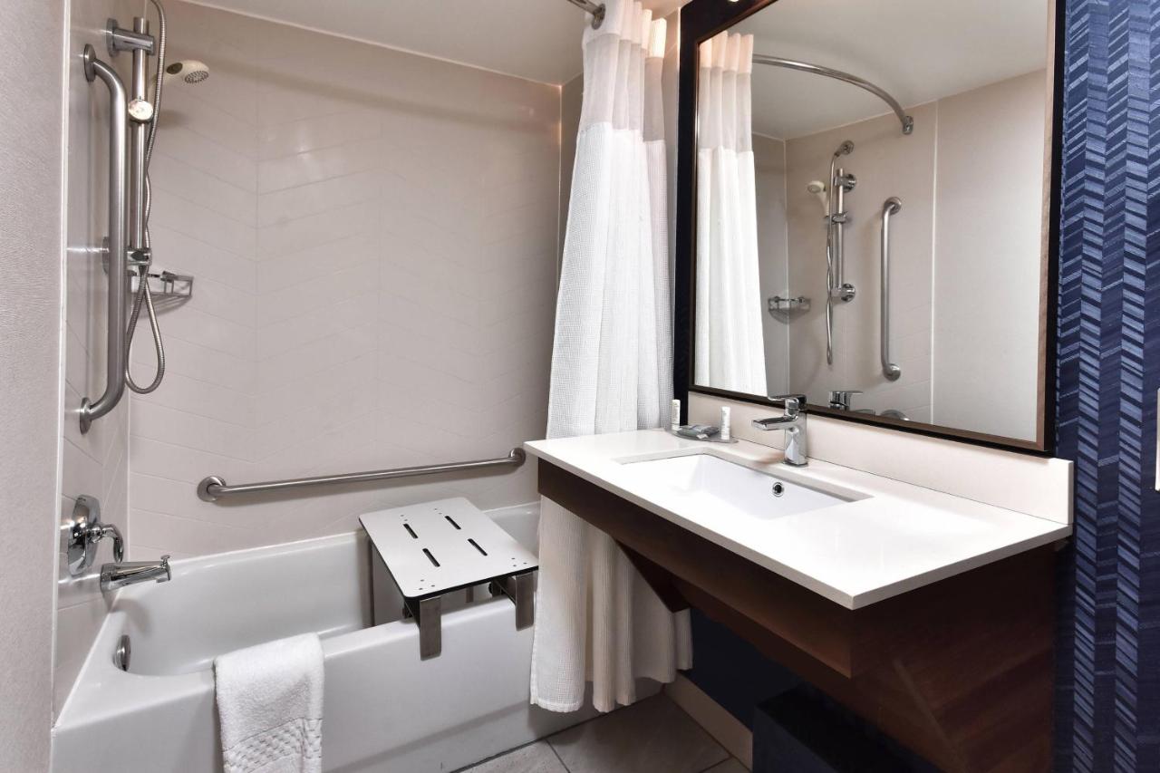| Fairfield by Marriott Inn & Suites Richmond Innsbrook
