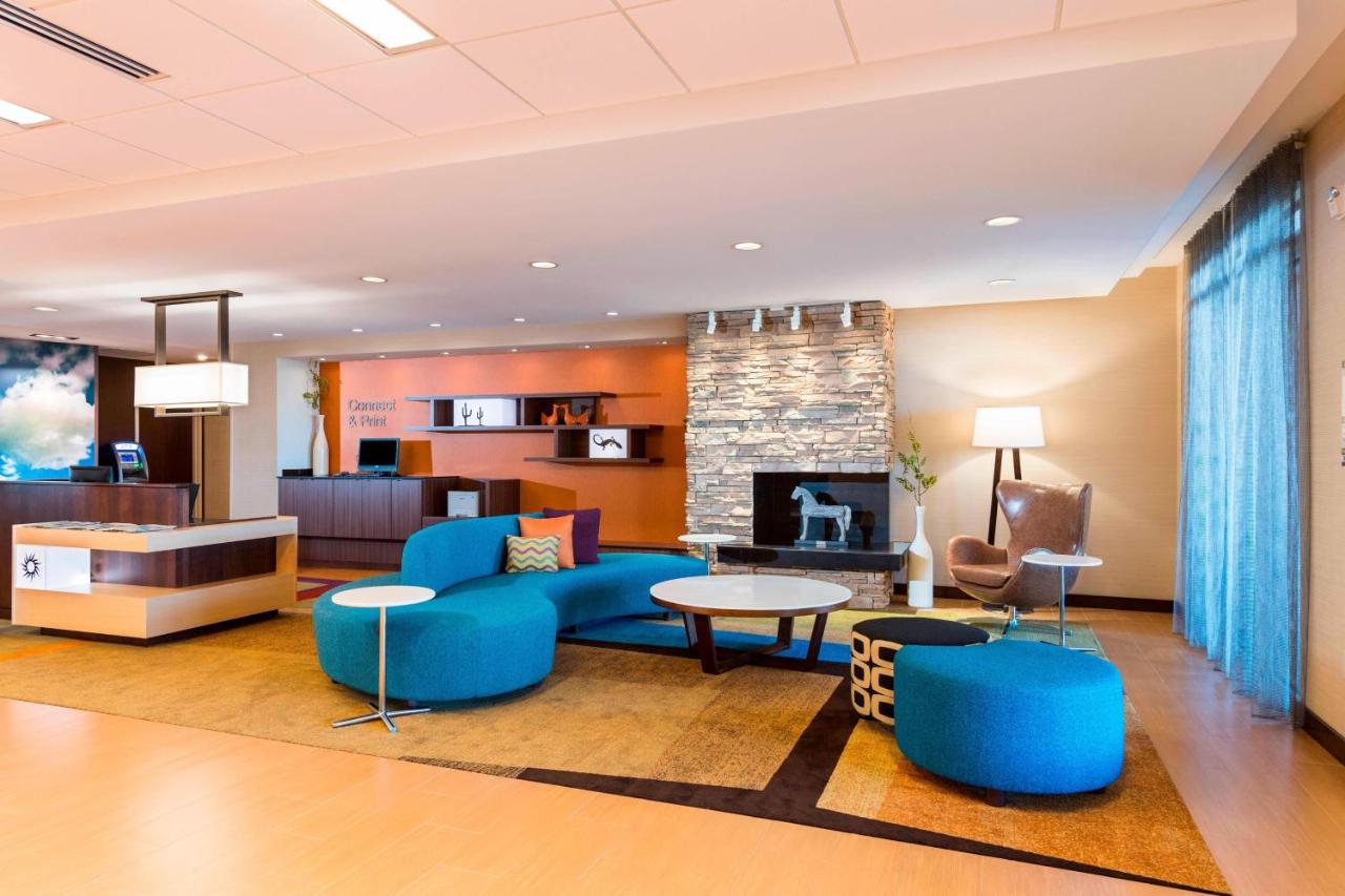 | Fairfield by Marriott Inn & Suites Palm Desert Coachella Valley