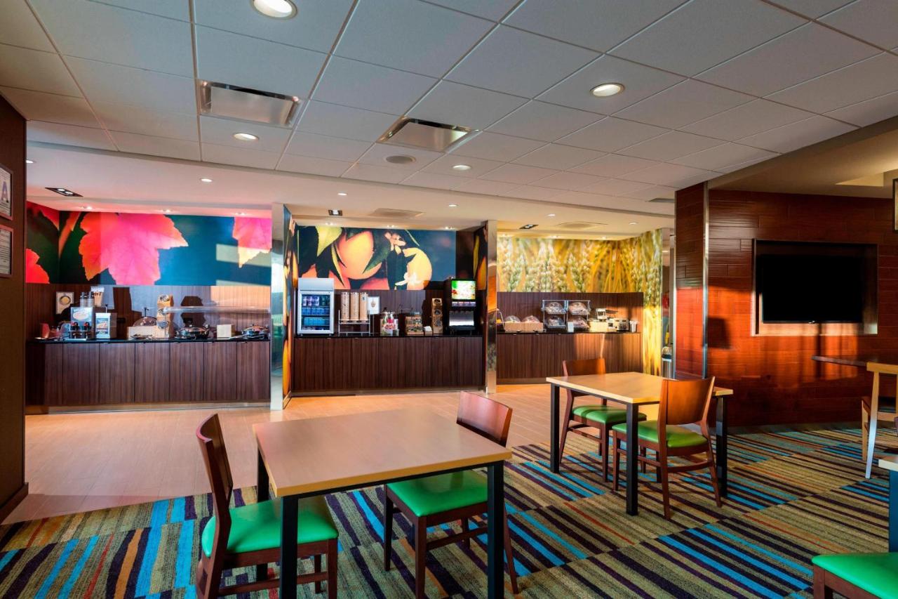| Fairfield by Marriott Inn & Suites Palm Desert Coachella Valley