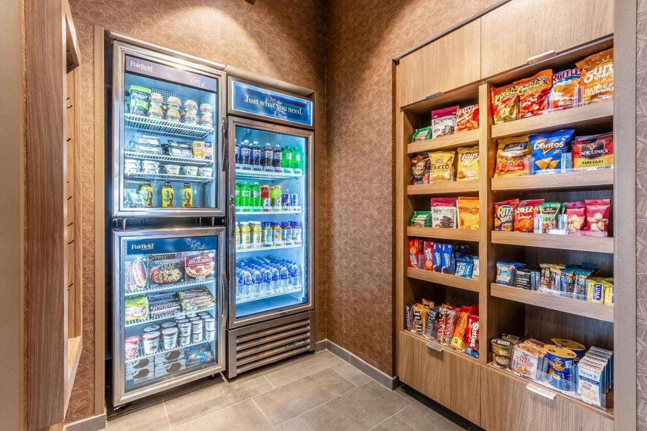 | Fairfield Inn & Suites Dallas Arlington South