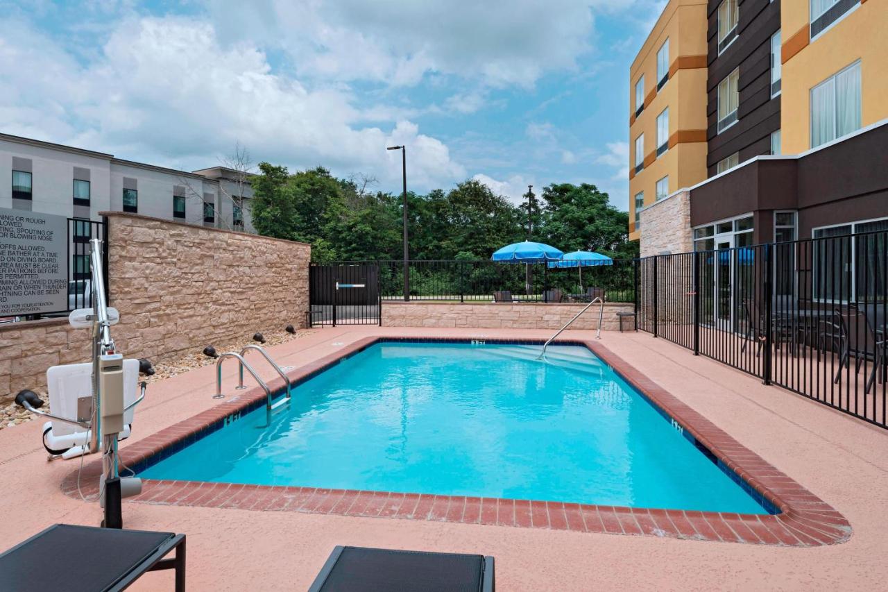 | Fairfield Inn & Suites by Marriott Dublin