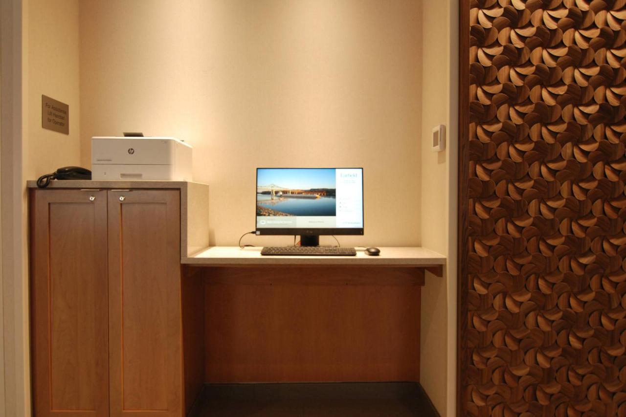 | Fairfield Inn & Suites by Marriott Winona