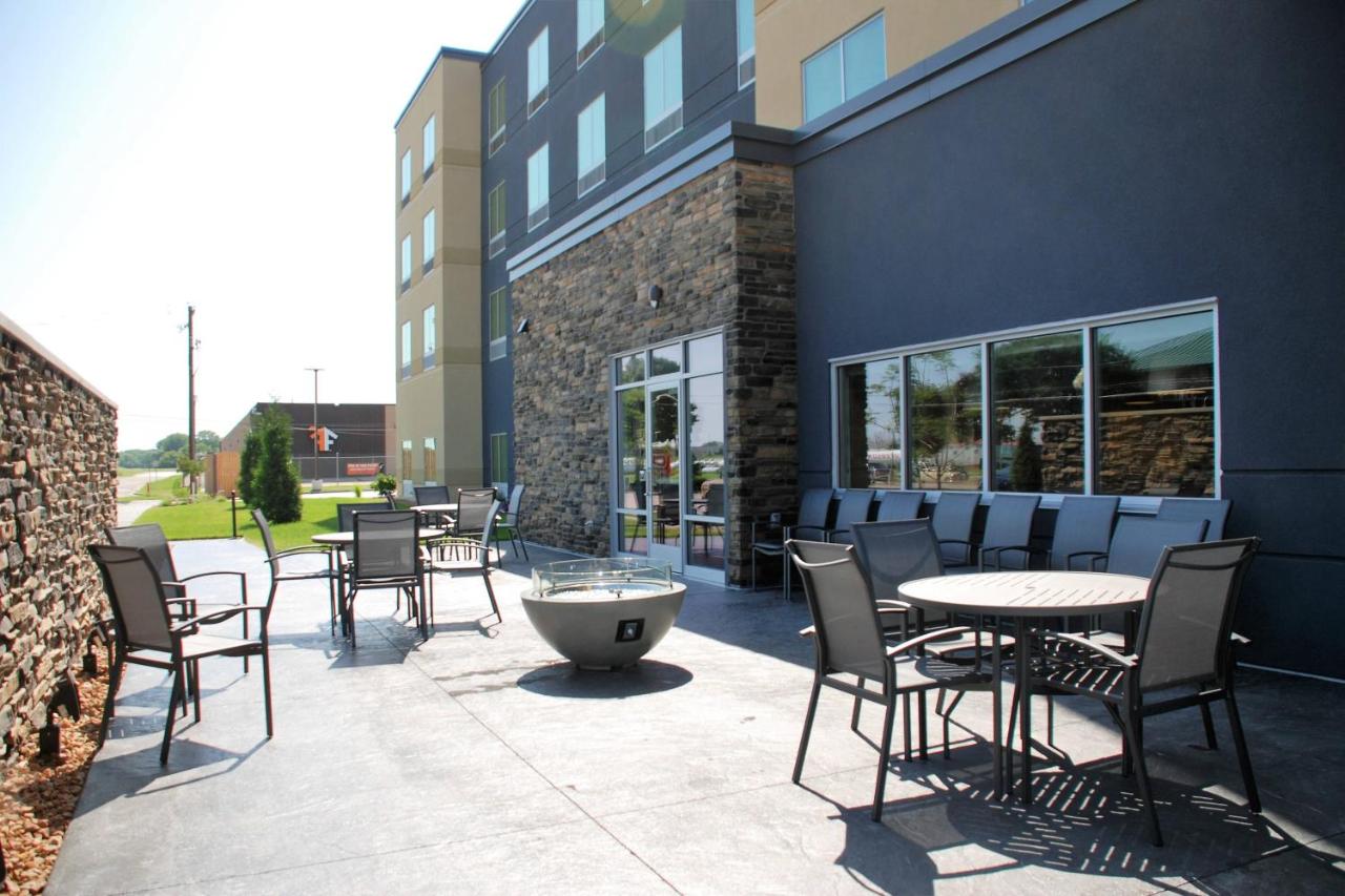 | Fairfield Inn & Suites by Marriott Winona