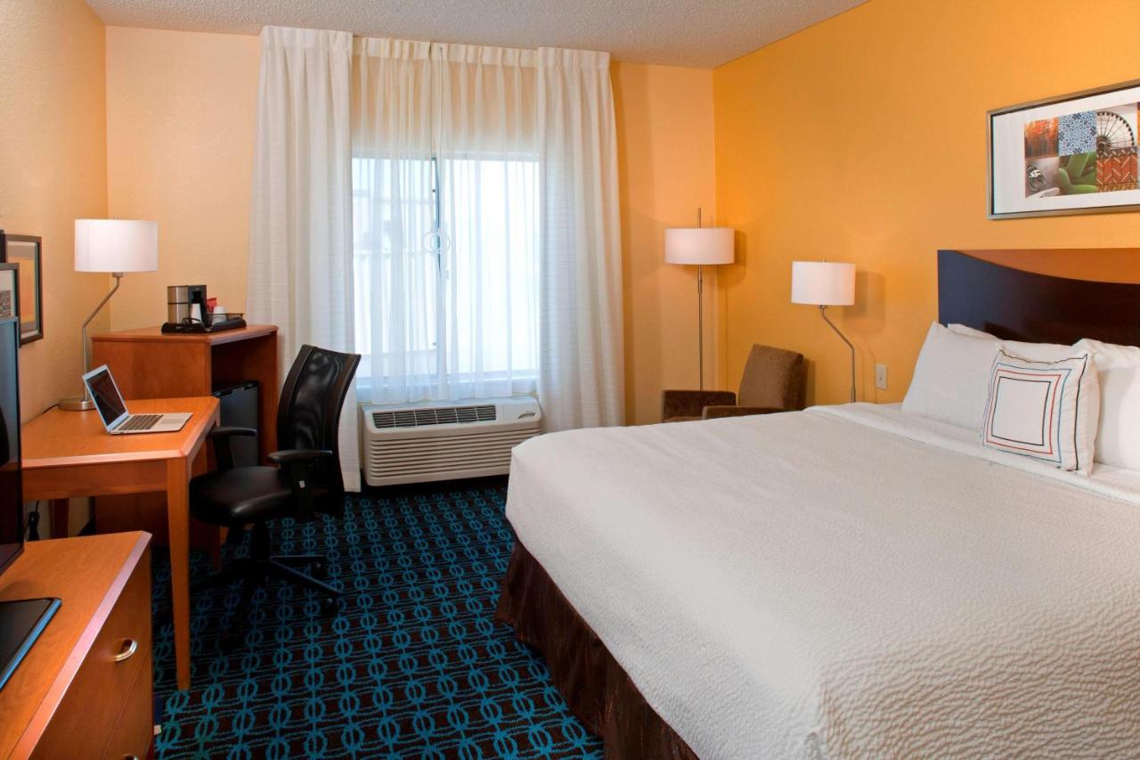 | Fairfield Inn & Suites by Marriott Denver Tech Center/South