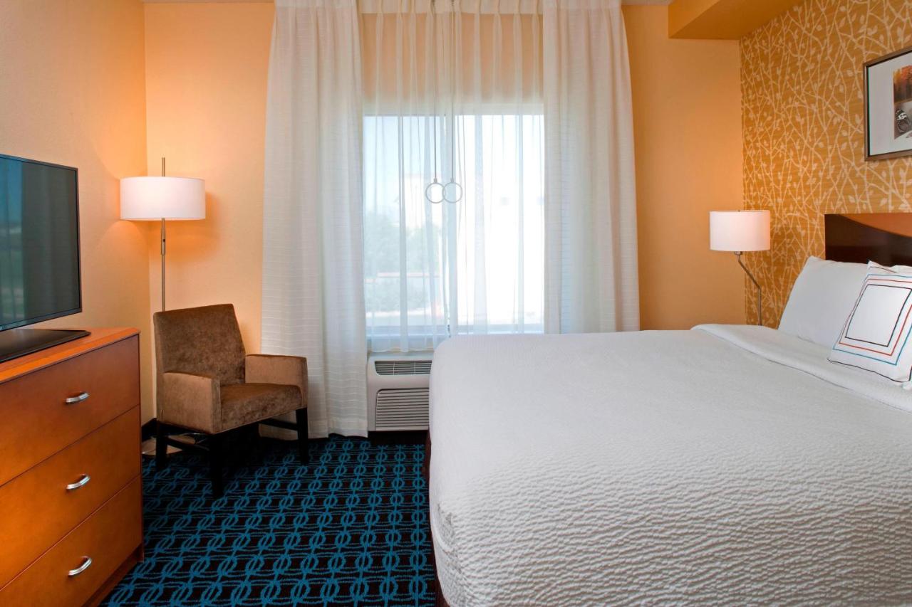 | Fairfield Inn & Suites by Marriott Denver Tech Center/South
