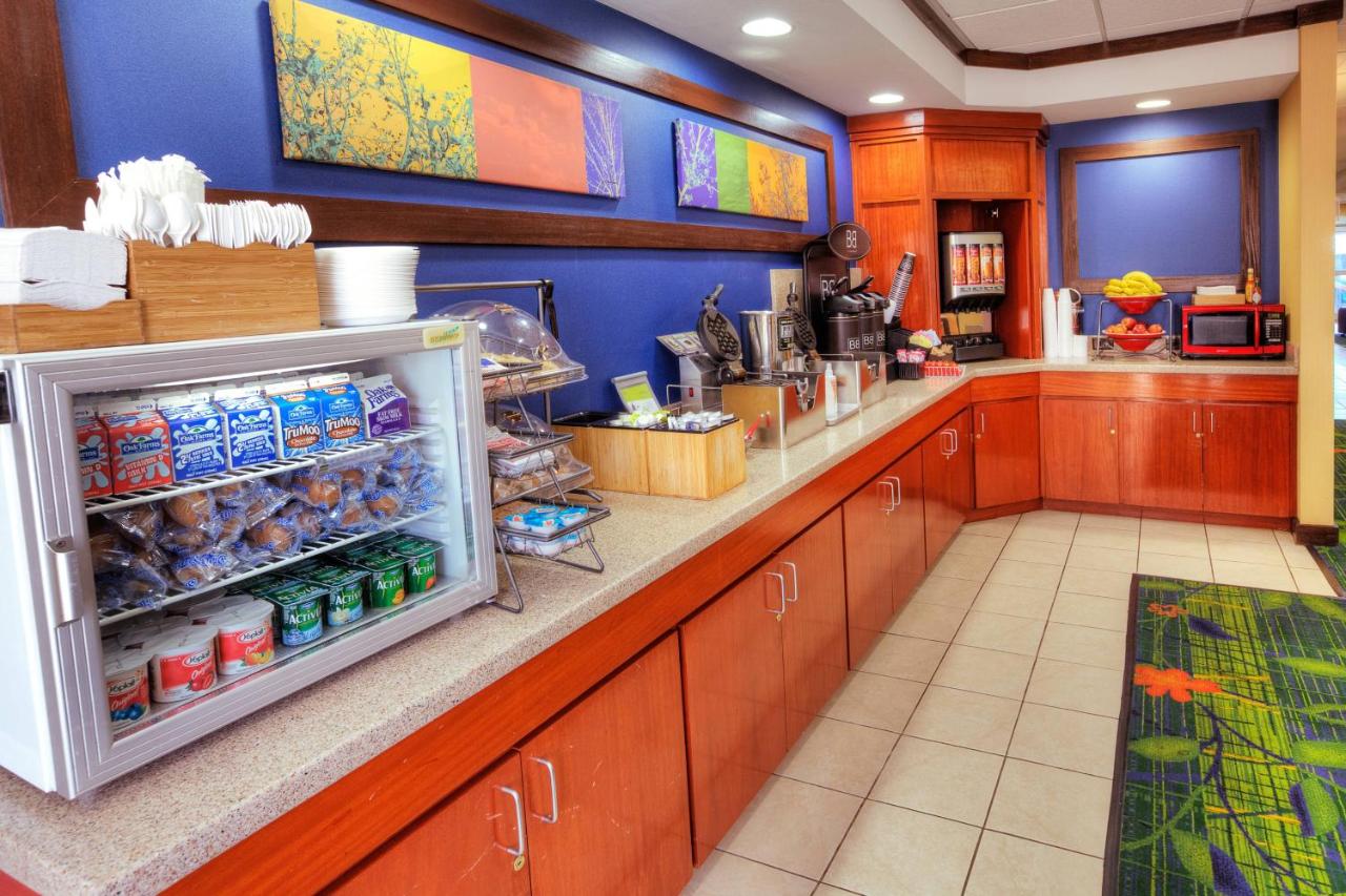 | Fairfield Inn & Suites Laredo