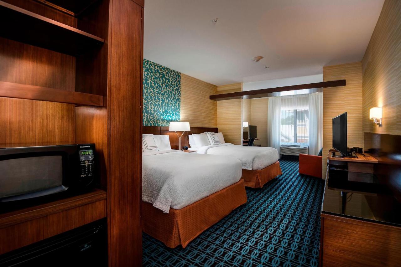 | Fairfield Inn & Suites Little Rock Benton