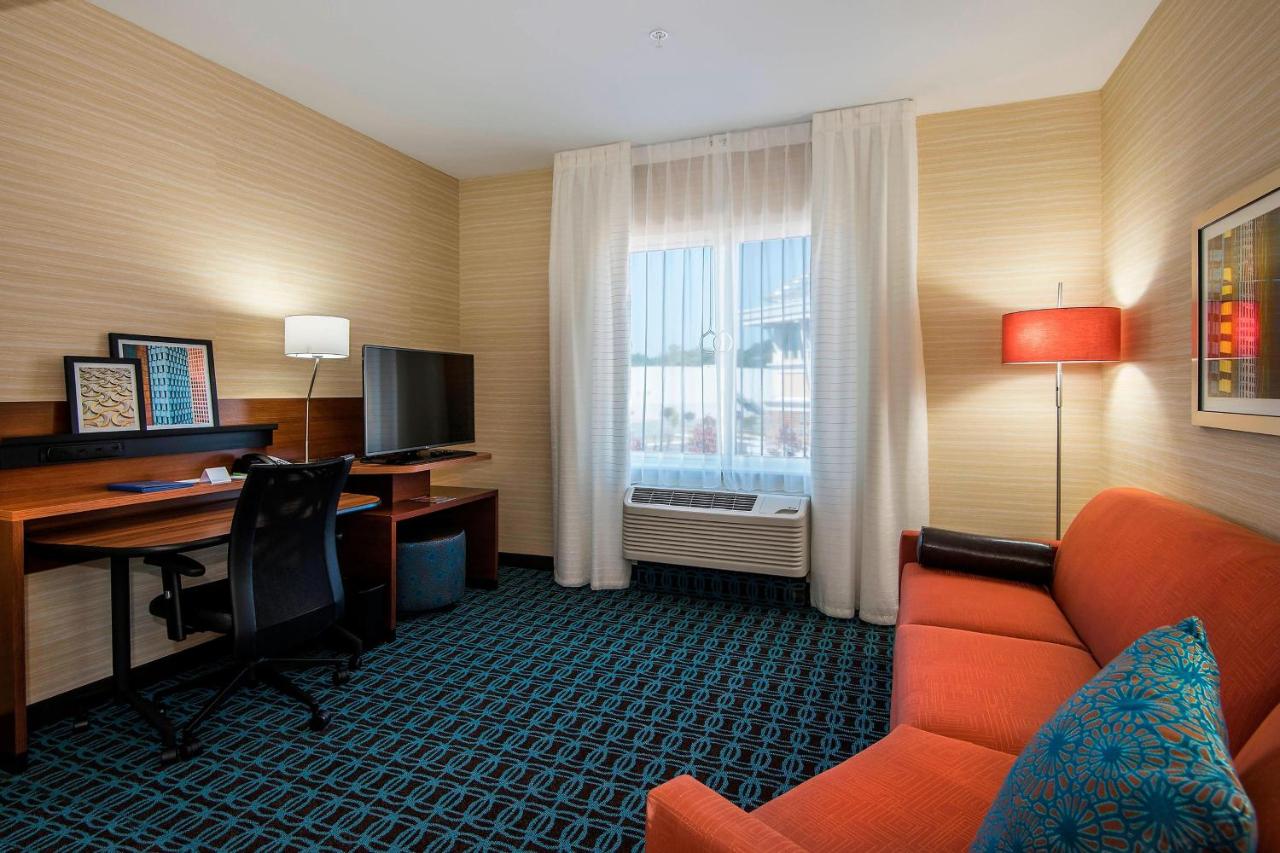 | Fairfield Inn & Suites Little Rock Benton