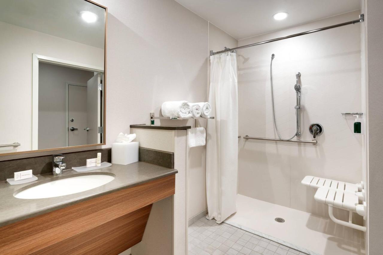 | Fairfield Inn & Suites Denver West/federal Center