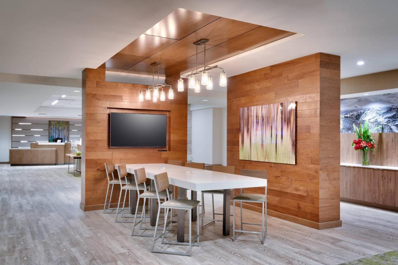 | Fairfield Inn & Suites Denver West/federal Center