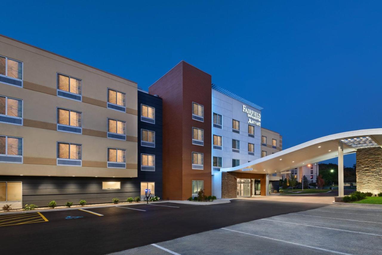 | Fairfield Inn & Suites by Marriott Lexington East/I-75