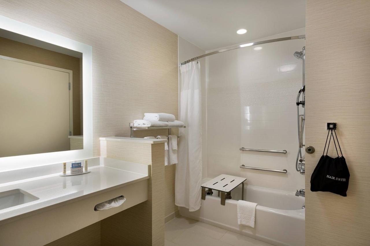 | Fairfield Inn & Suites Rock Hill
