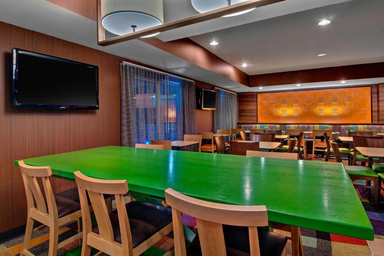  | Fairfield Inn & Suites by Marriott Fort Worth I-30 West Near NAS JRB