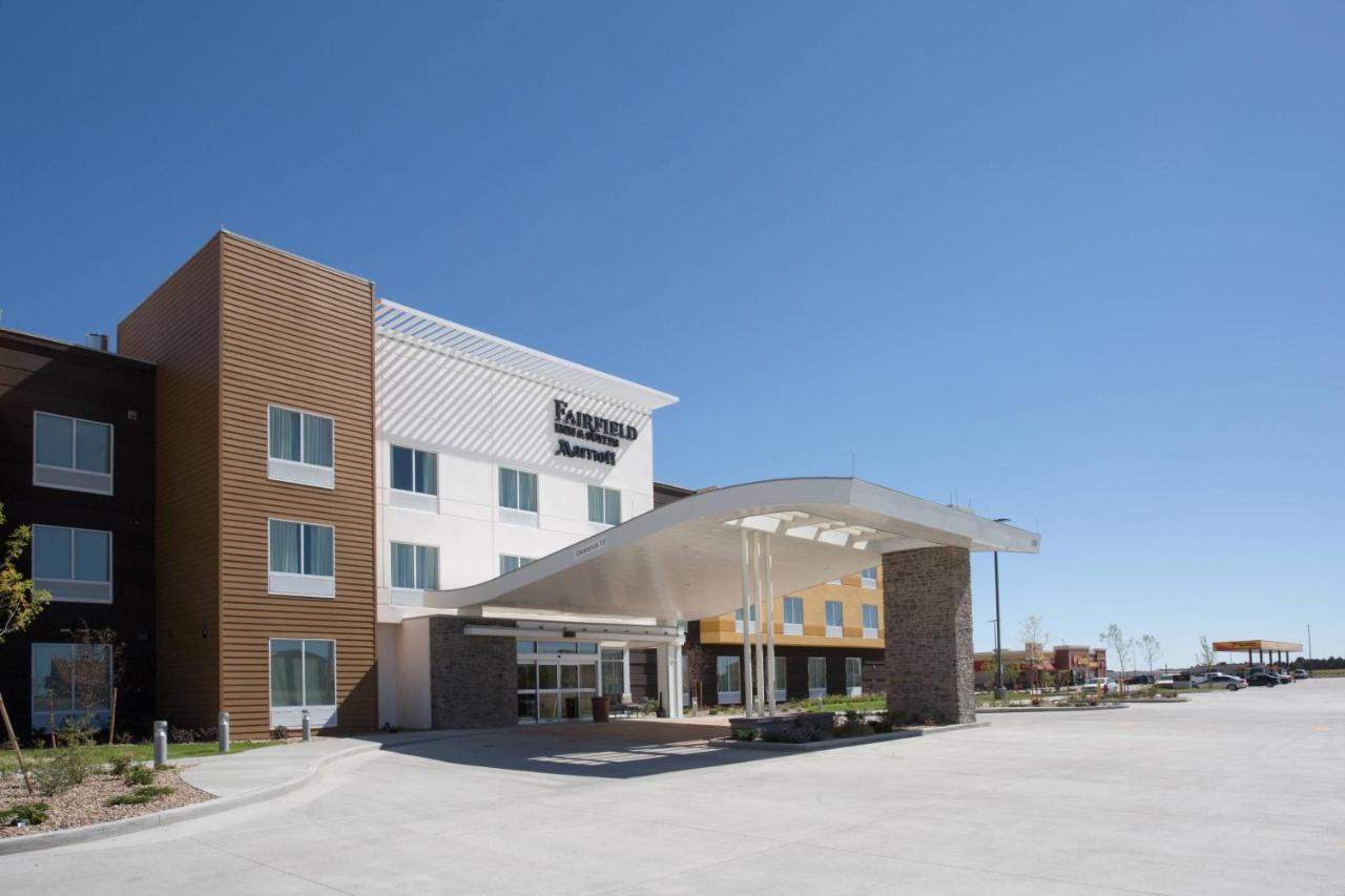 | Fairfield Inn & Suites by Marriott Burlington