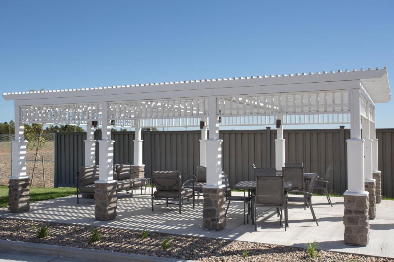 | Fairfield Inn & Suites by Marriott Burlington