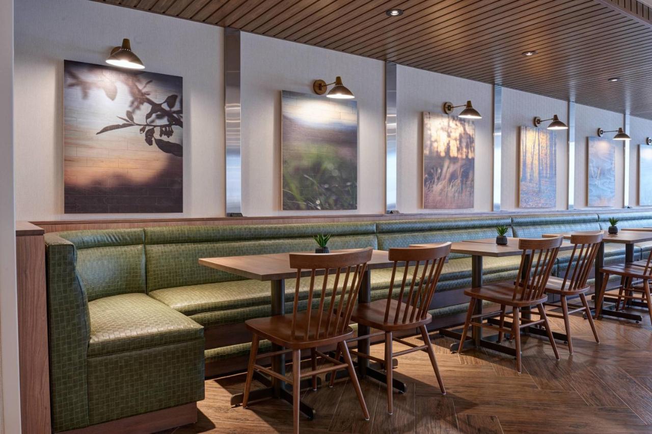 | Fairfield Inn & Suites by Marriott Midland