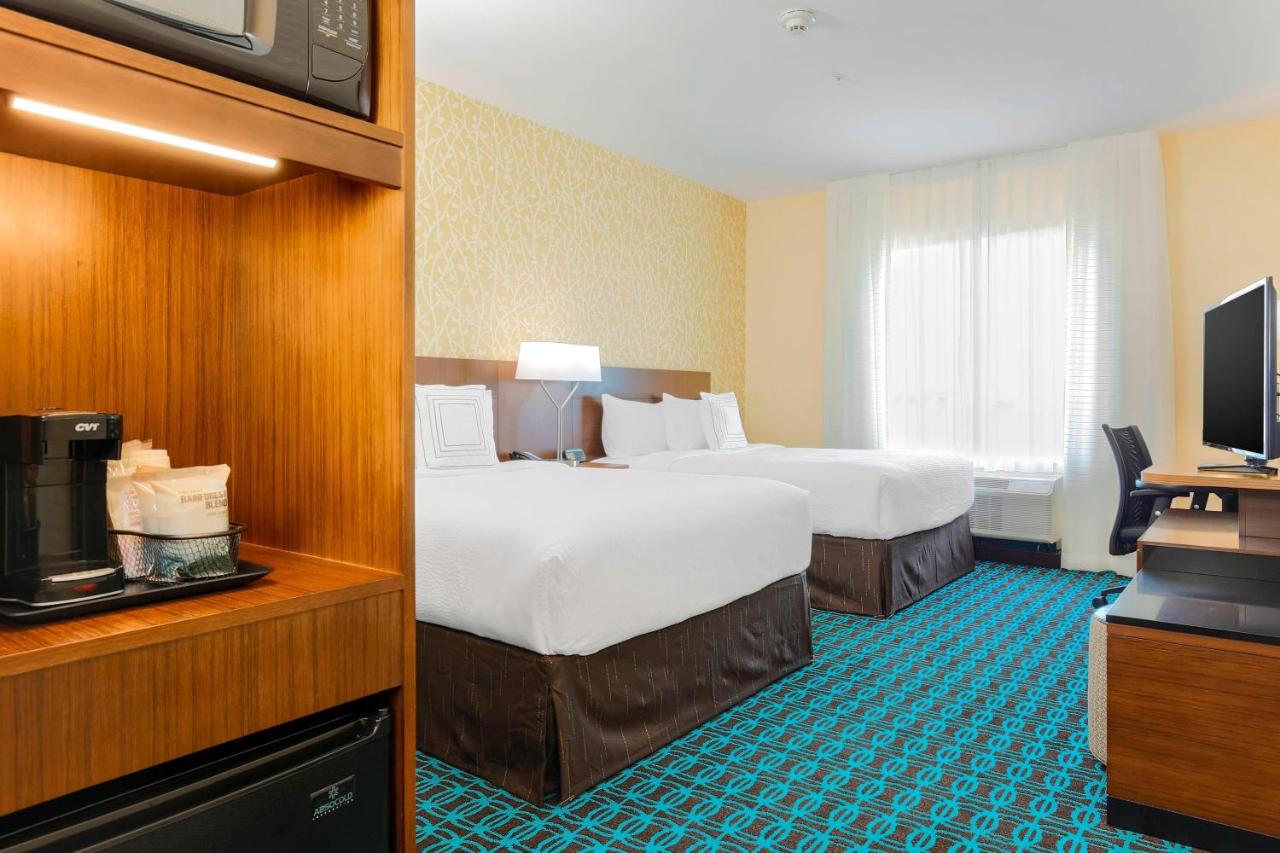 | Fairfield Inn & Suites by Marriott Decatur at Decatur Conference Center