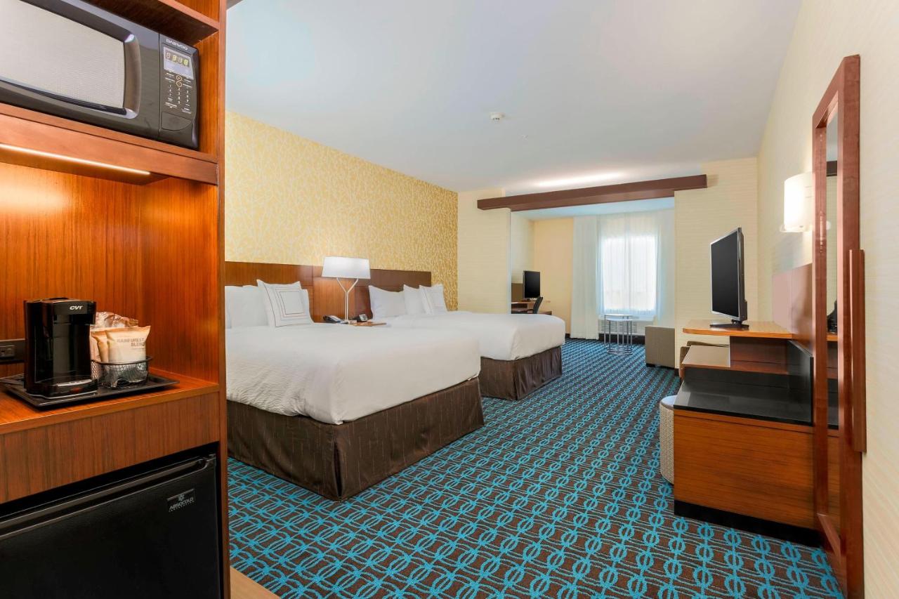 | Fairfield Inn & Suites by Marriott Decatur at Decatur Conference Center