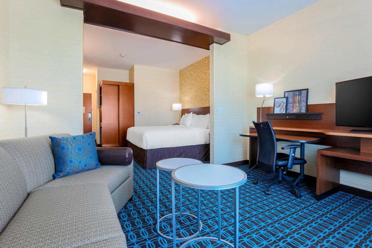 | Fairfield Inn & Suites by Marriott Decatur at Decatur Conference Center