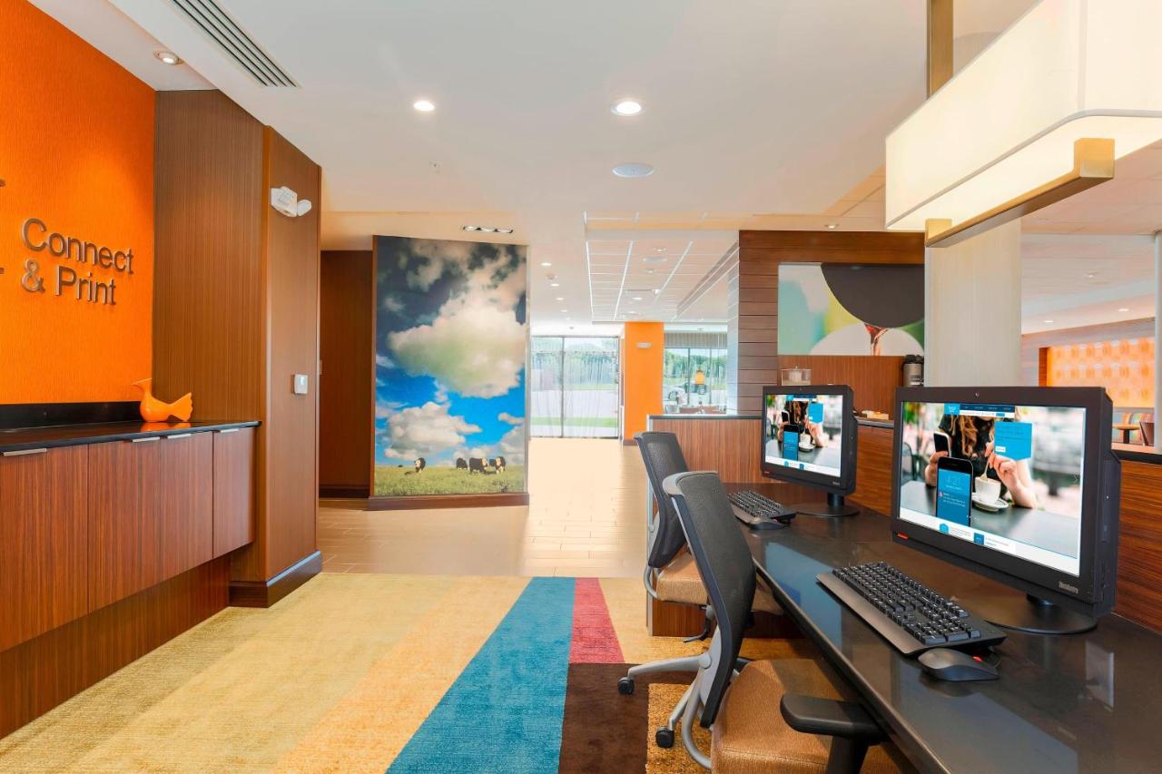| Fairfield Inn & Suites by Marriott Decatur at Decatur Conference Center