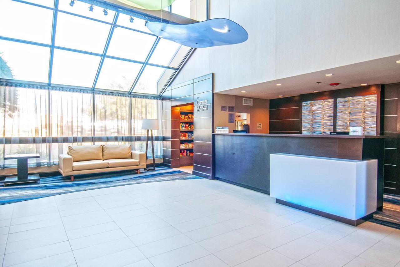 | Fairfield Inn & Suites by Marriott Dallas DFW Airport South/Irving