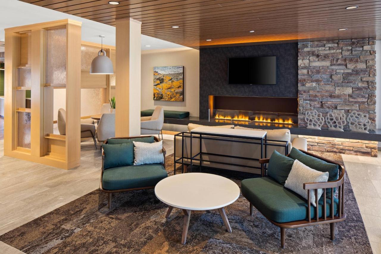 | Fairfield by Marriott Inn & Suites Duluth