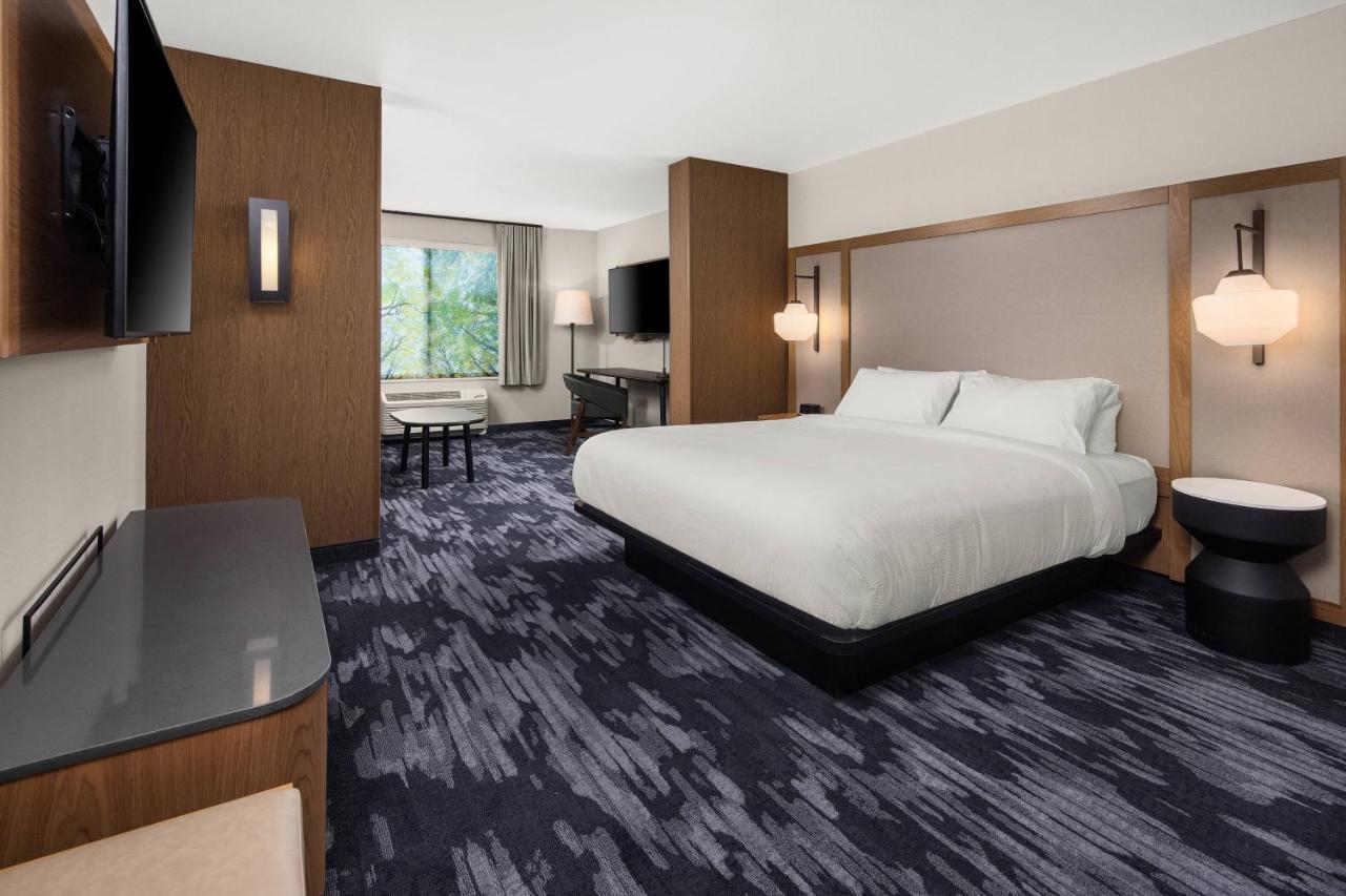 | Fairfield by Marriott Inn & Suites Duluth