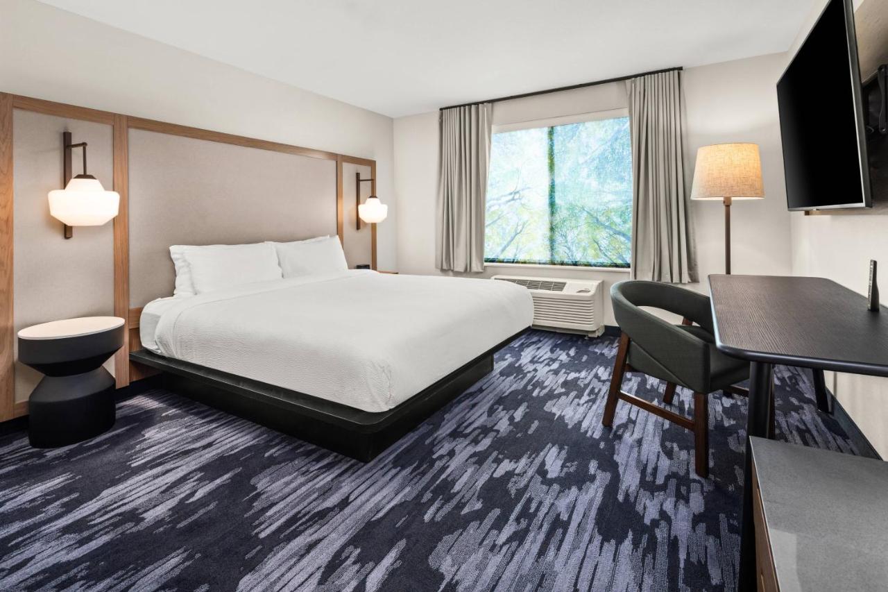 | Fairfield by Marriott Inn & Suites Duluth