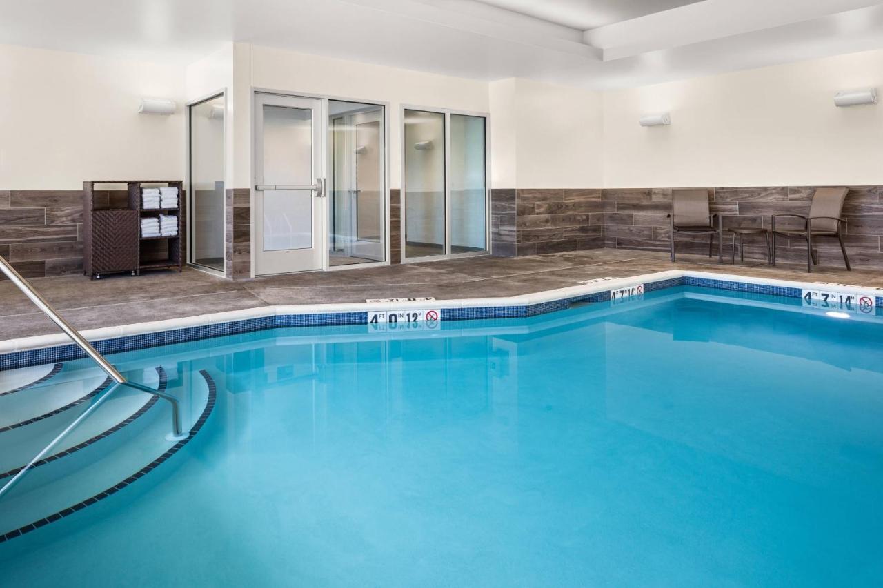 | Fairfield by Marriott Inn & Suites Duluth