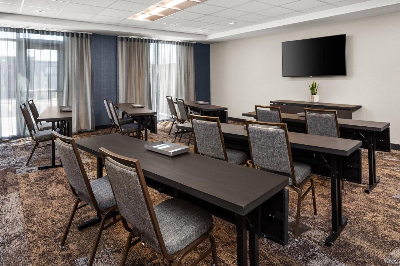 | Fairfield by Marriott Inn & Suites Duluth