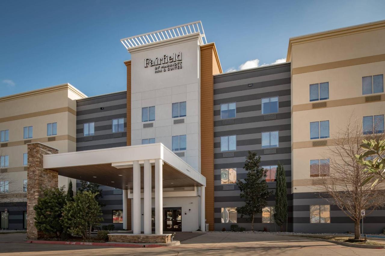 | Fairfield Inn & Suites by Marriott Fort Worth Northeast